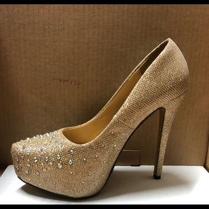 High heels- Worn twice